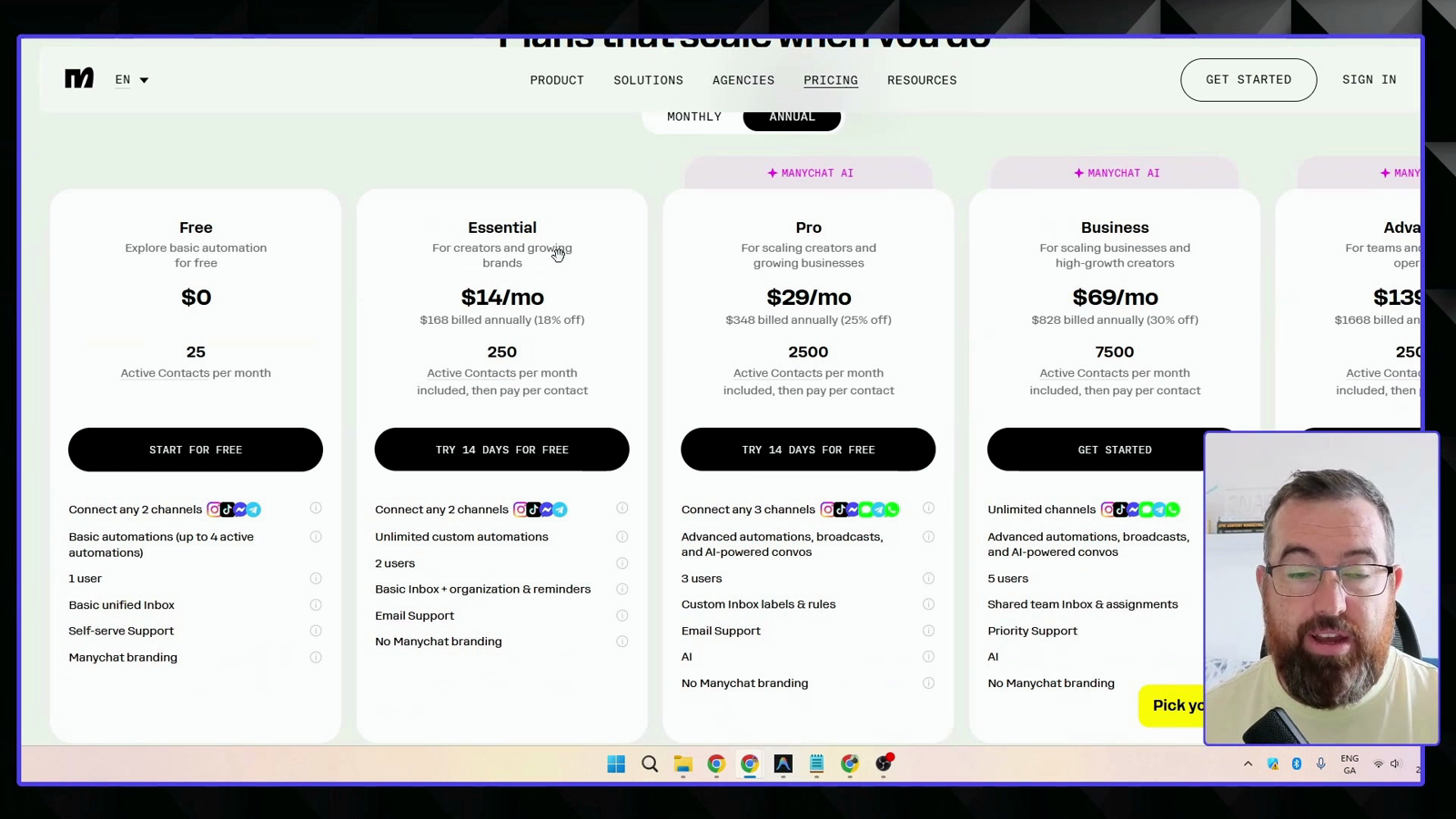 A pricing page showing tiers with 25, 250, 2500 and 7500 active contacts per month